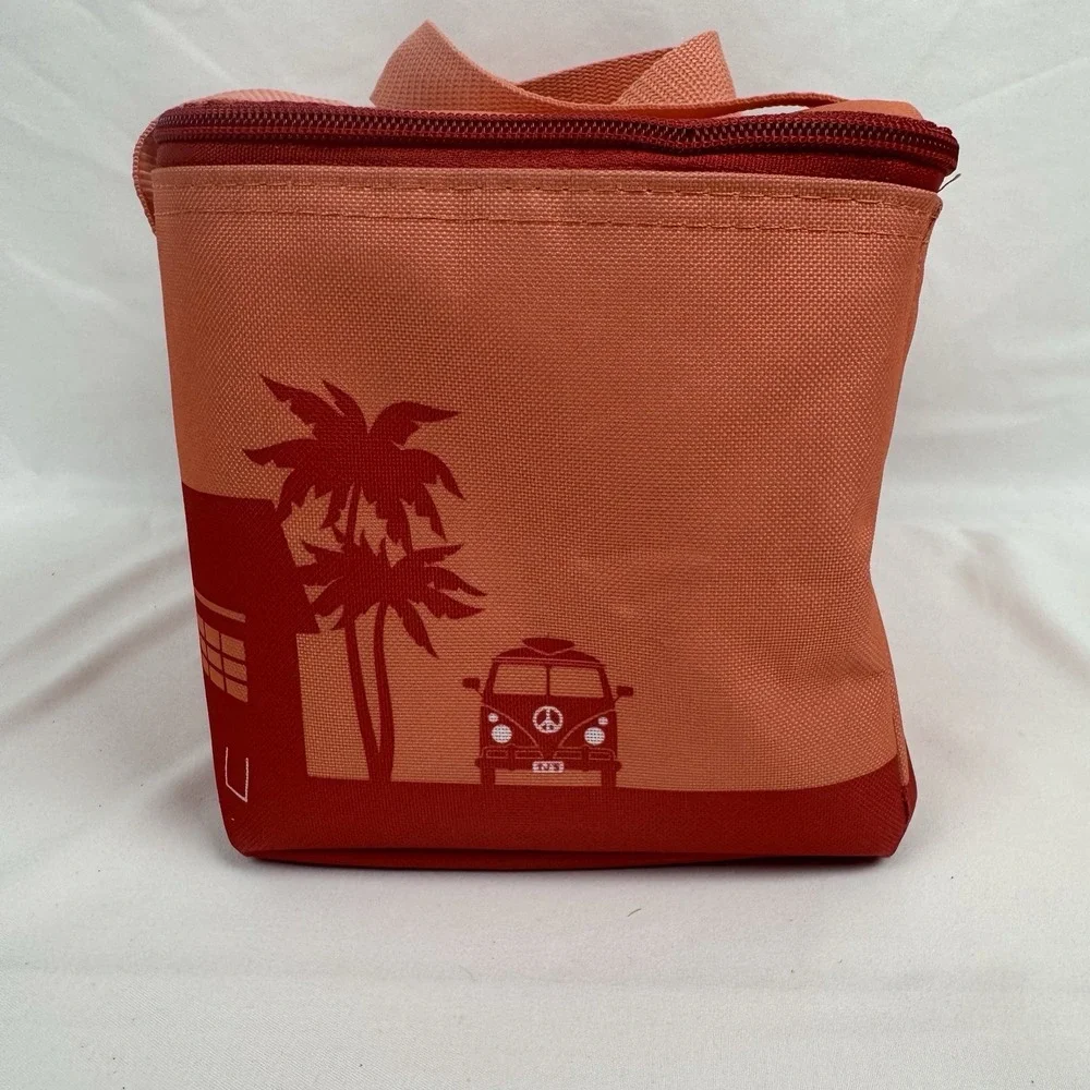Trader Joe's Mini Lunch Tote Insulated Cooler Travel Beach Bag NWT - Picture 2 of 10